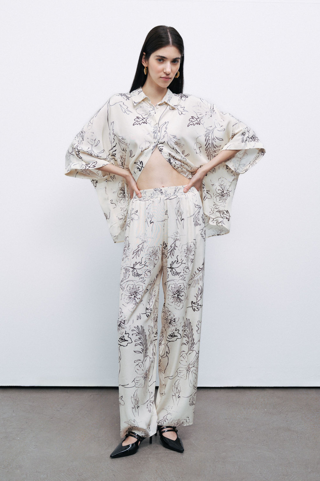 White Floral Flowy Patterned Shirt