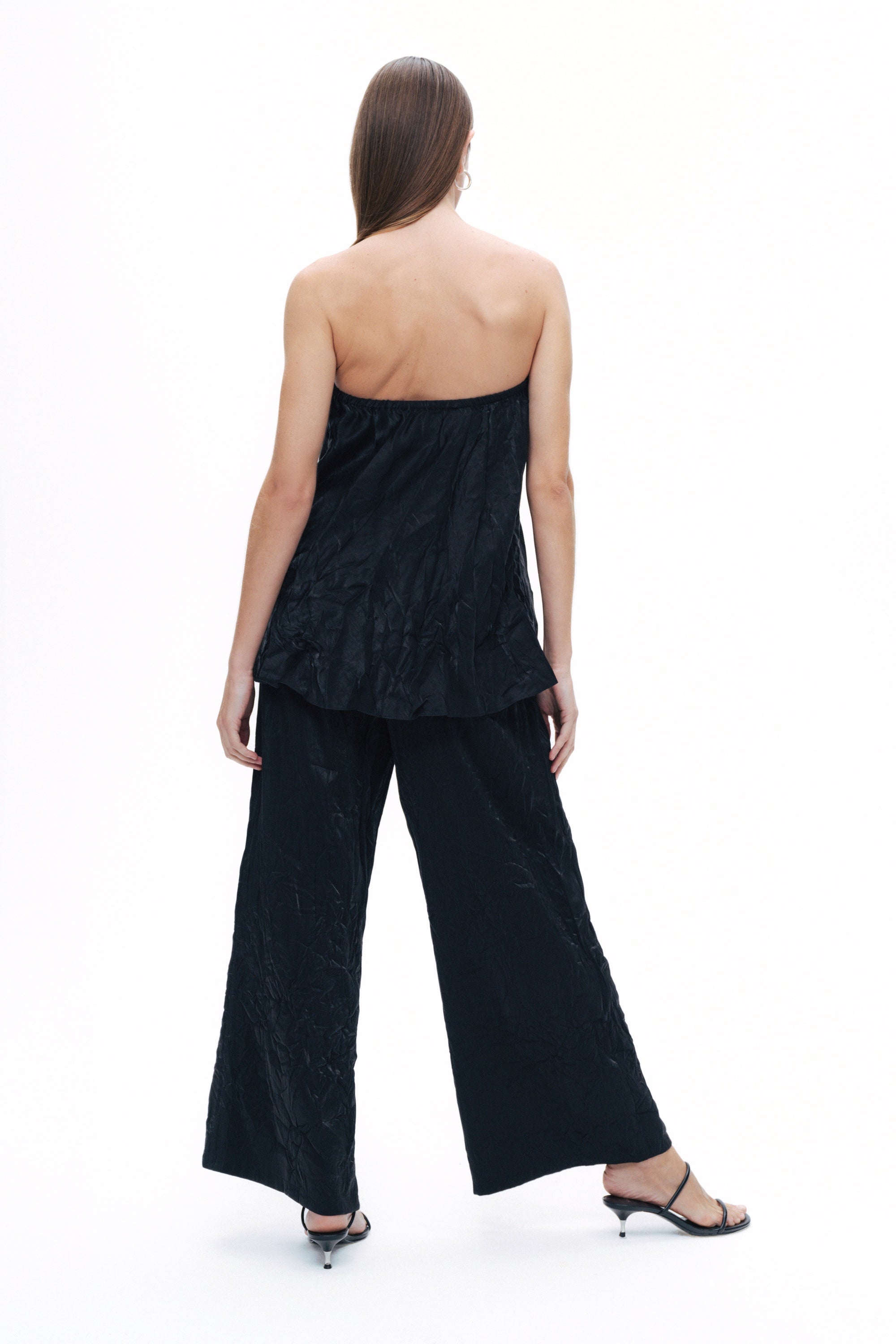 Black Wrinkled Look Strapless Blouse