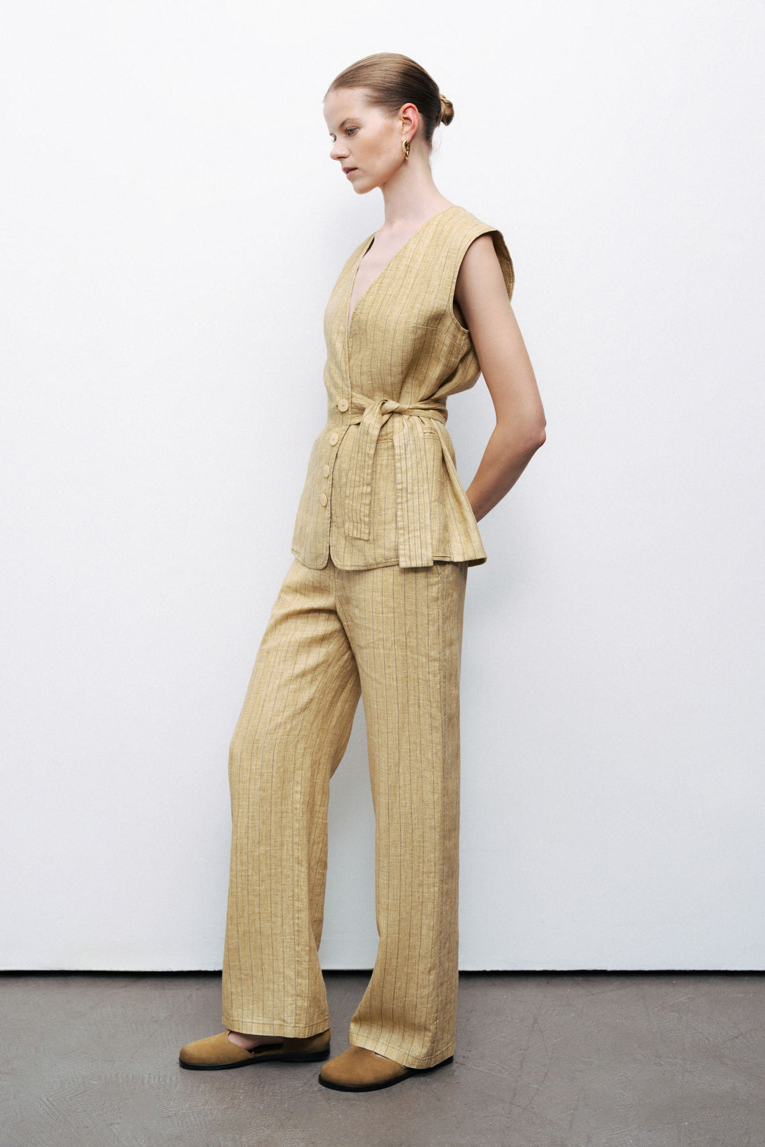 Linen Tie Detail Vest