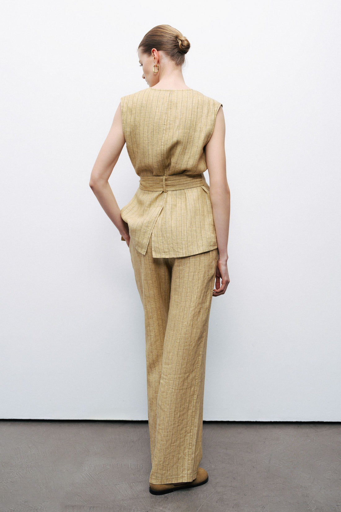 Linen Tie Detail Vest