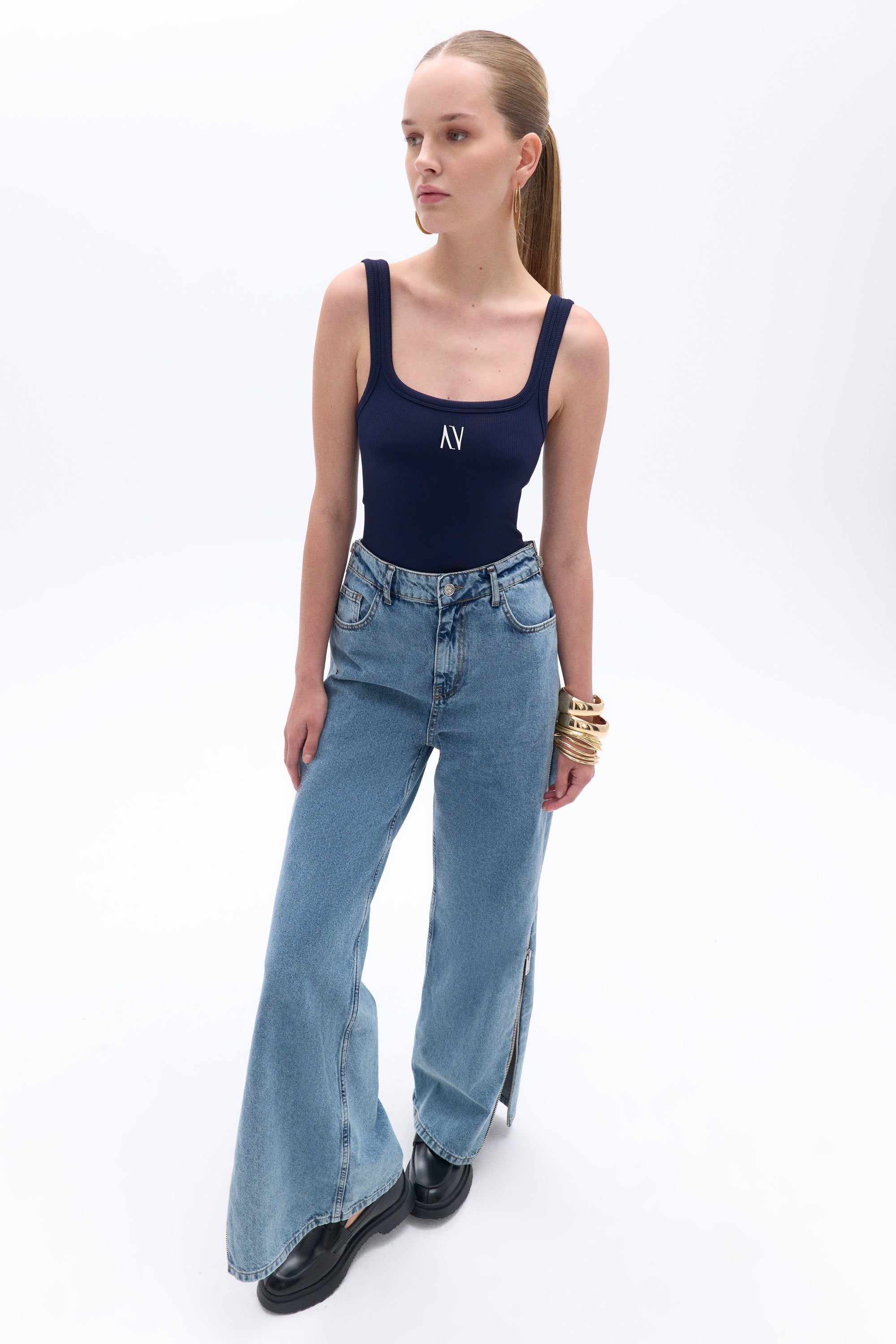 Printed Detailed Strappy Crop Top