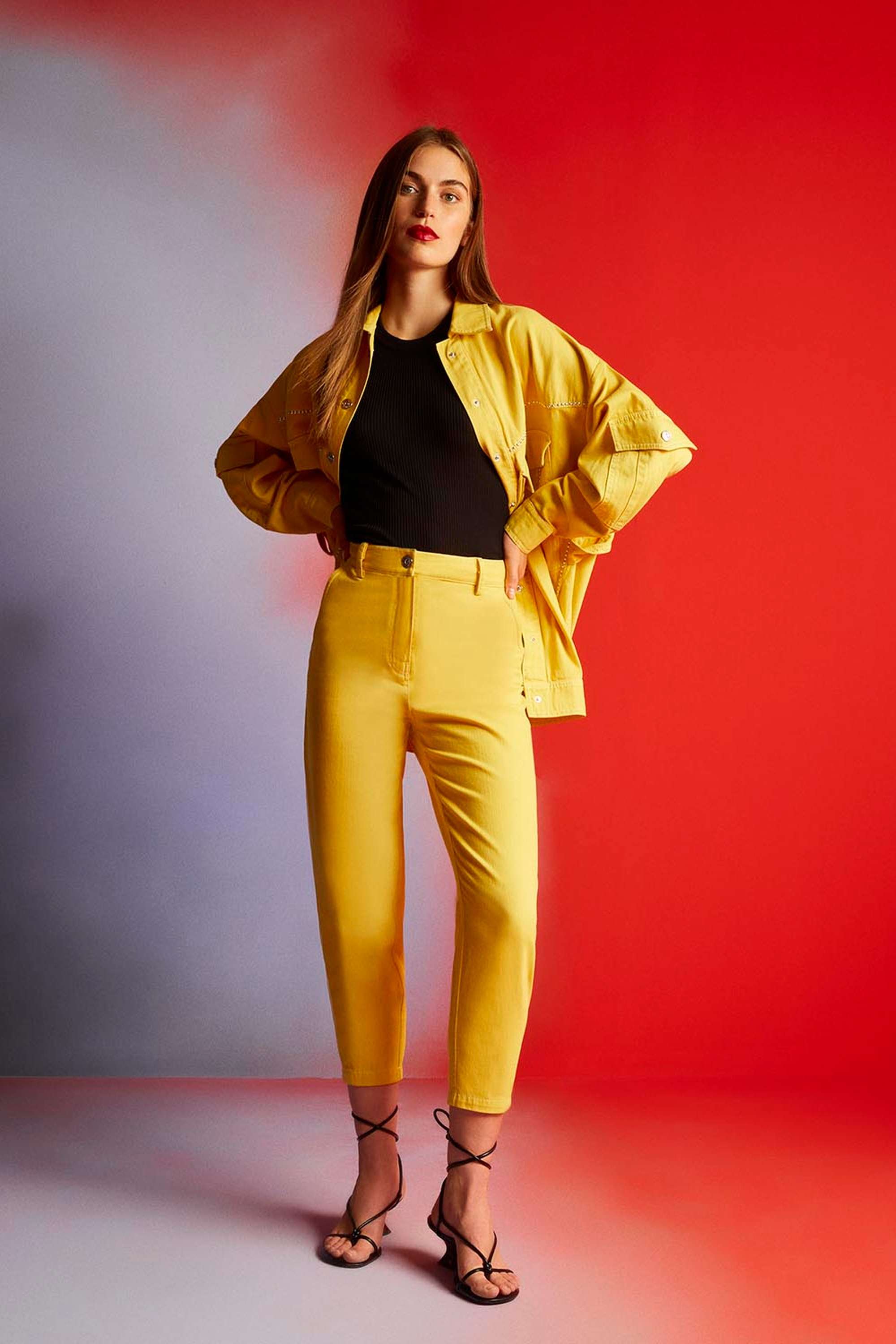 High-Waisted Mom Jeans (Final Sale)