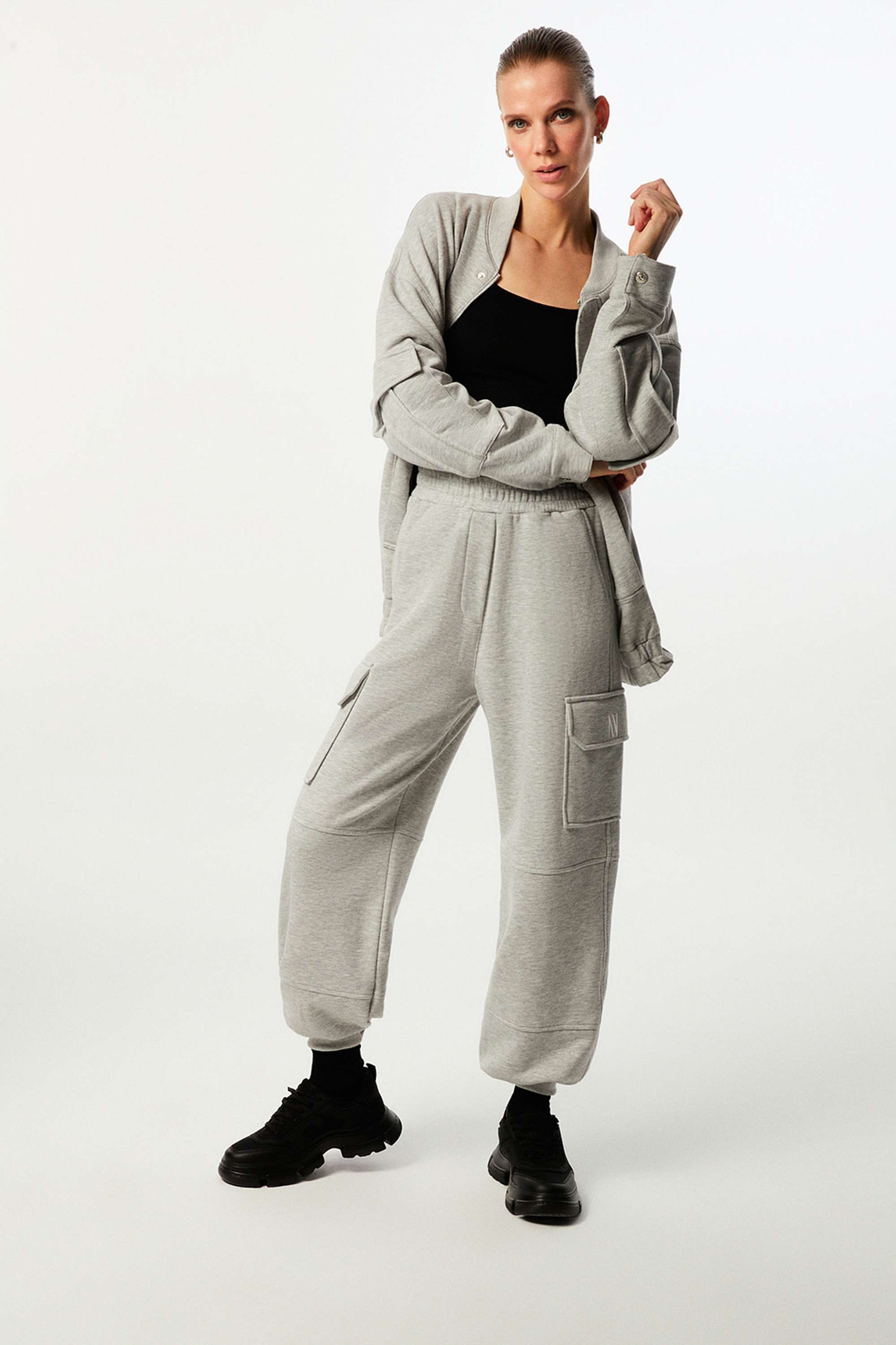 High-Waisted Joggers (Final Sale)