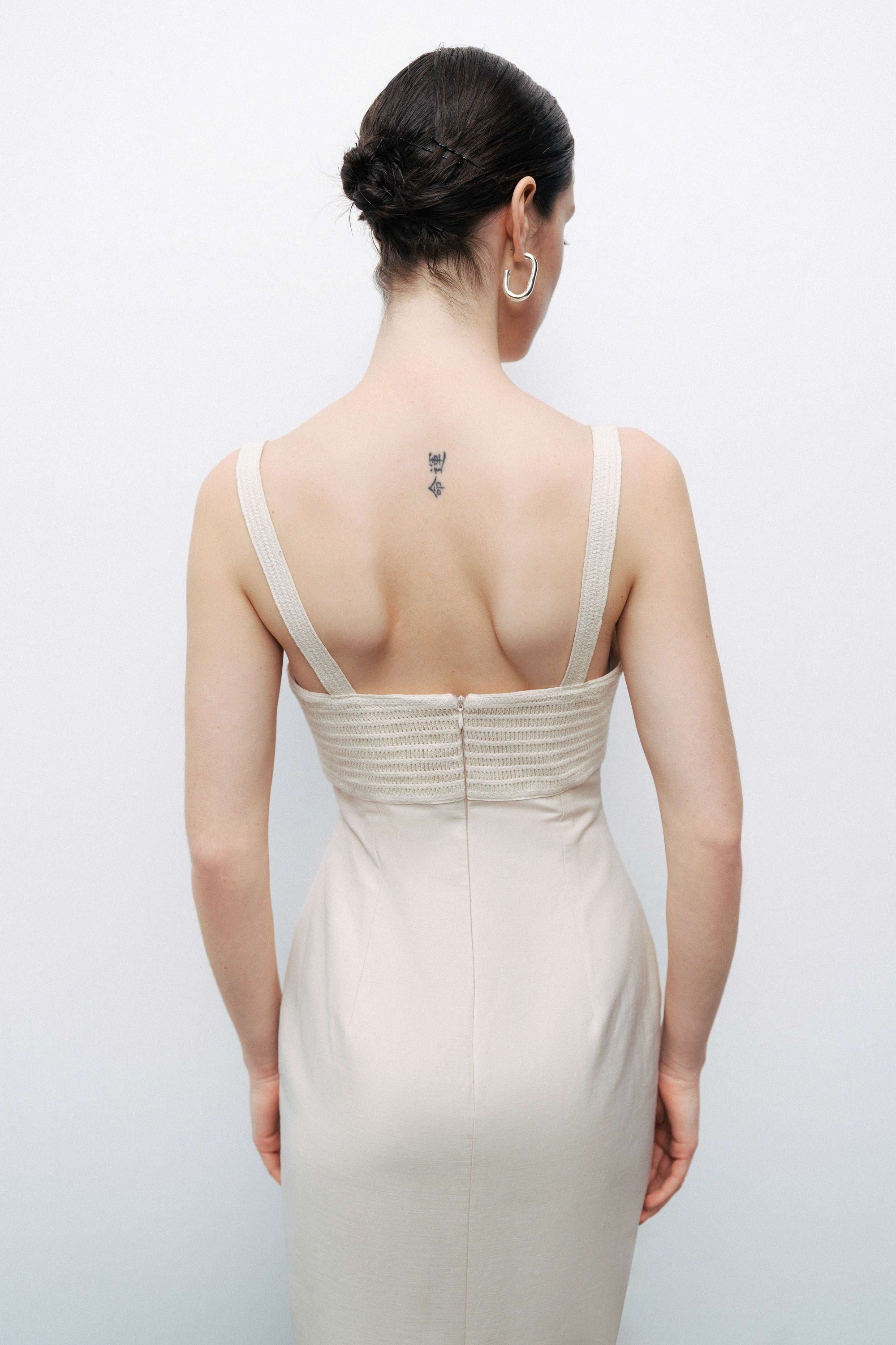 Ecru Linen Brode Detailed Sweetheart Maxi Dress