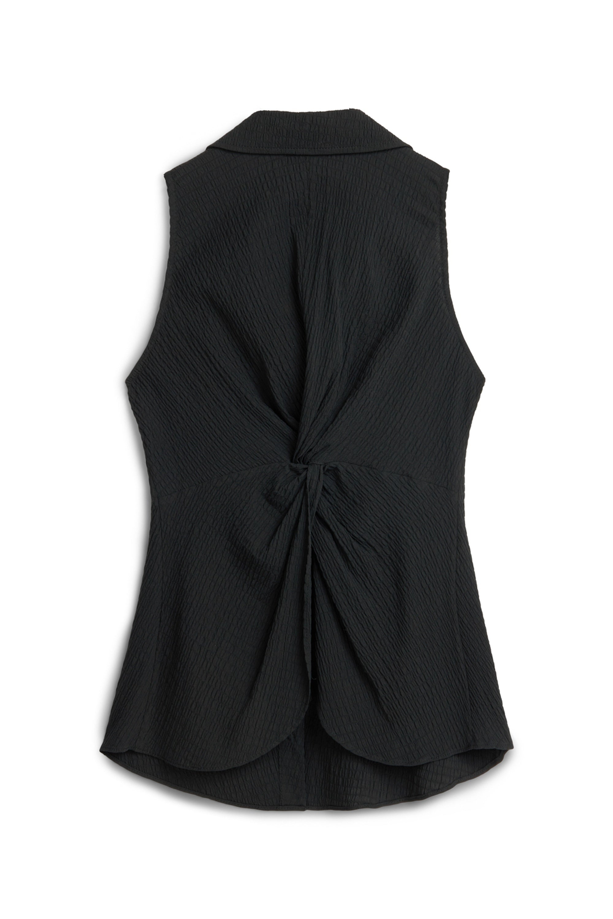 Black Accessory Detailed Blouse