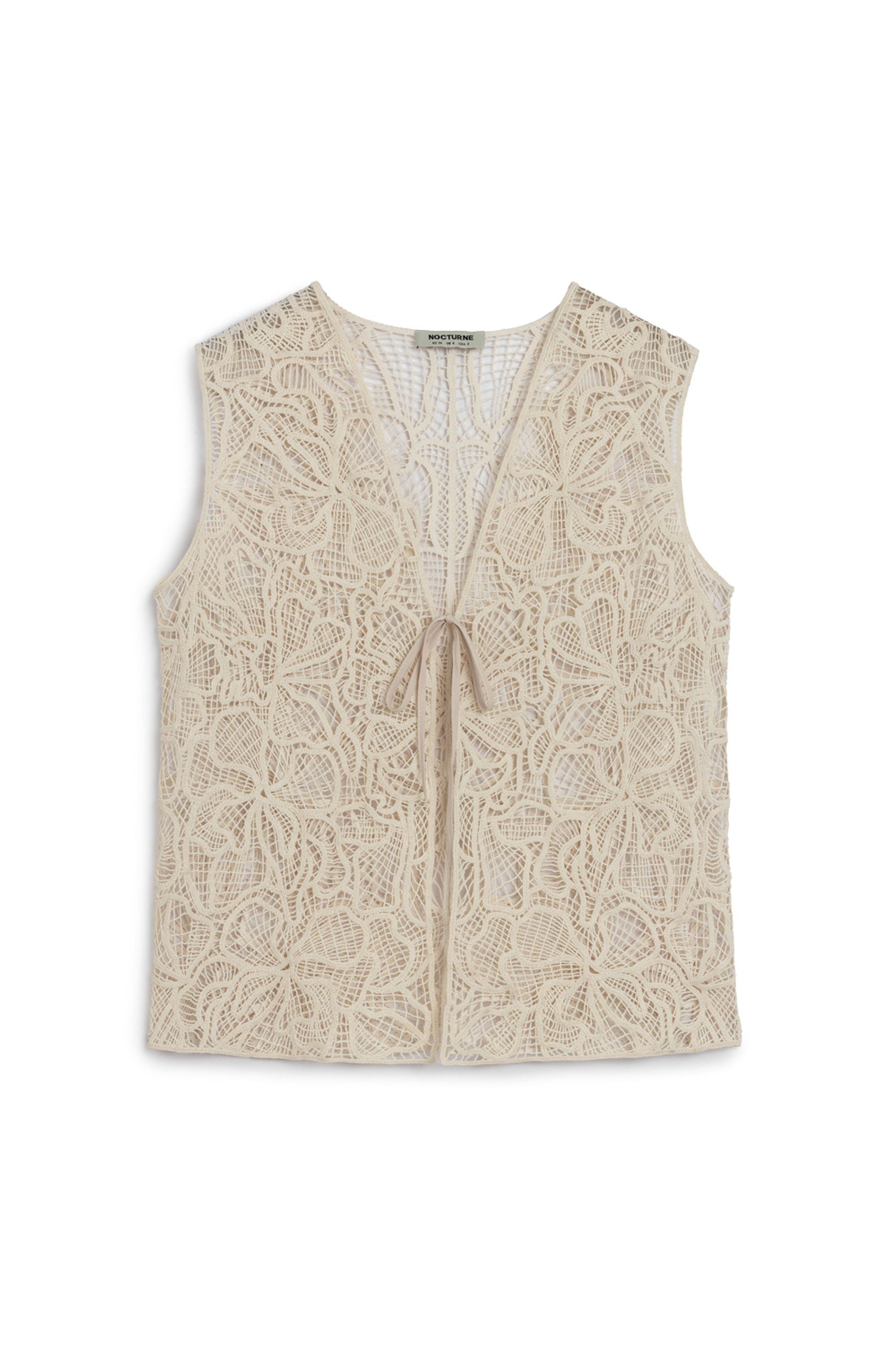 Ecru Floral Embroidered Detail Vest
