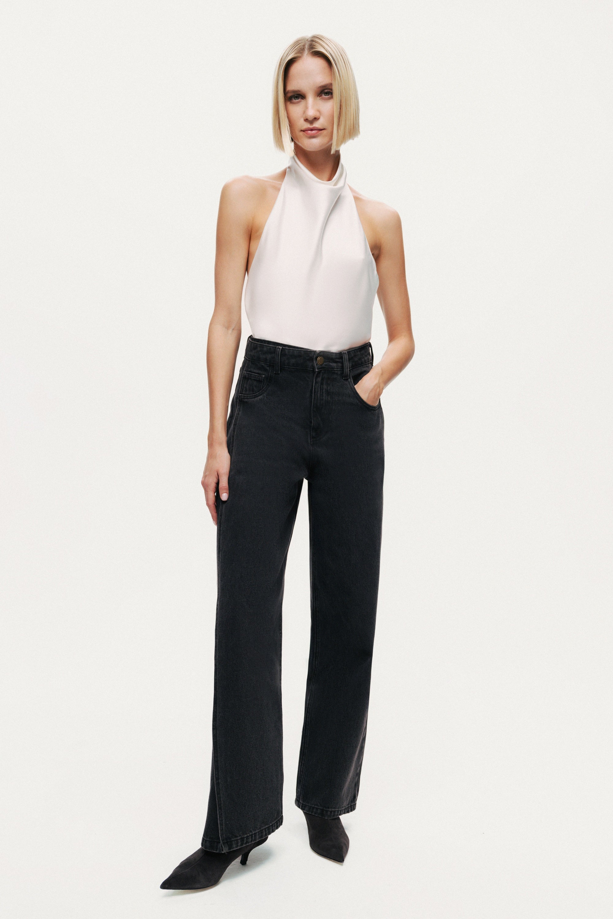 Washed Wide Leg Jeans