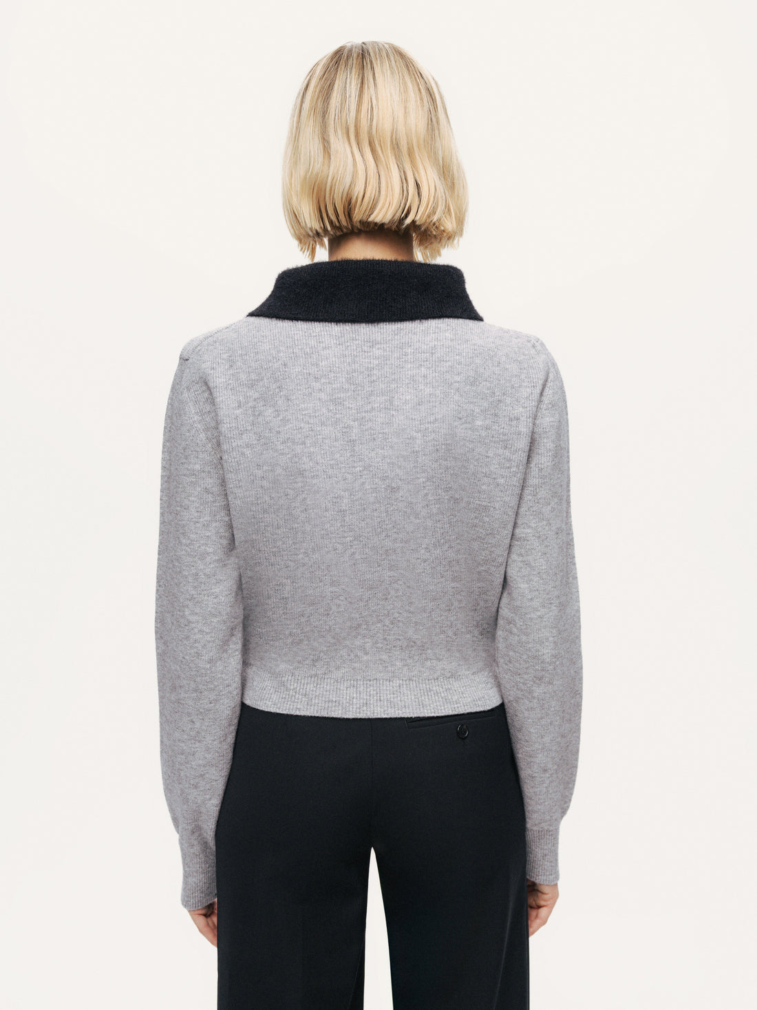 Contrast Collar Keyhole Knit Sweater