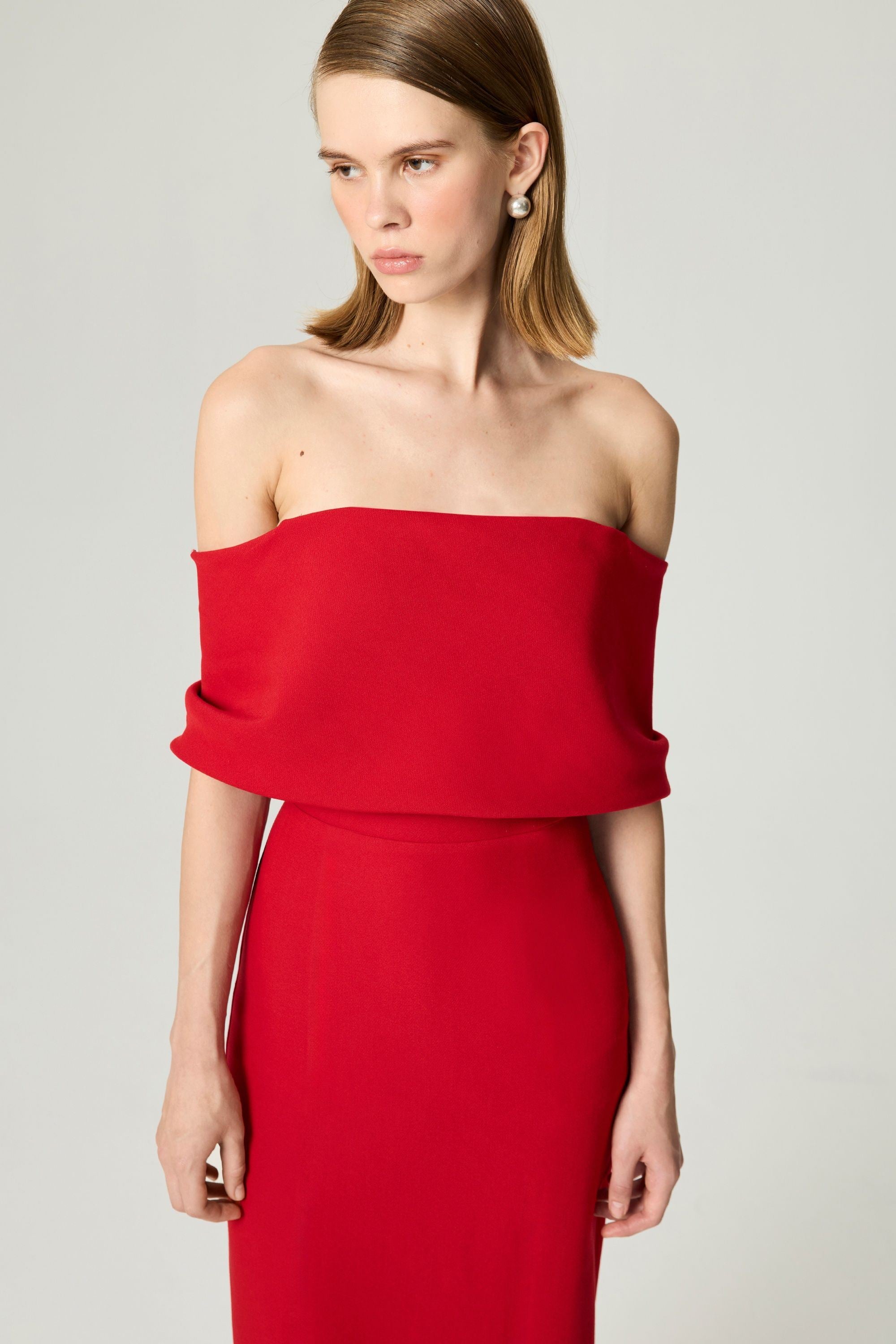 Off the Shoulder Midi Dress