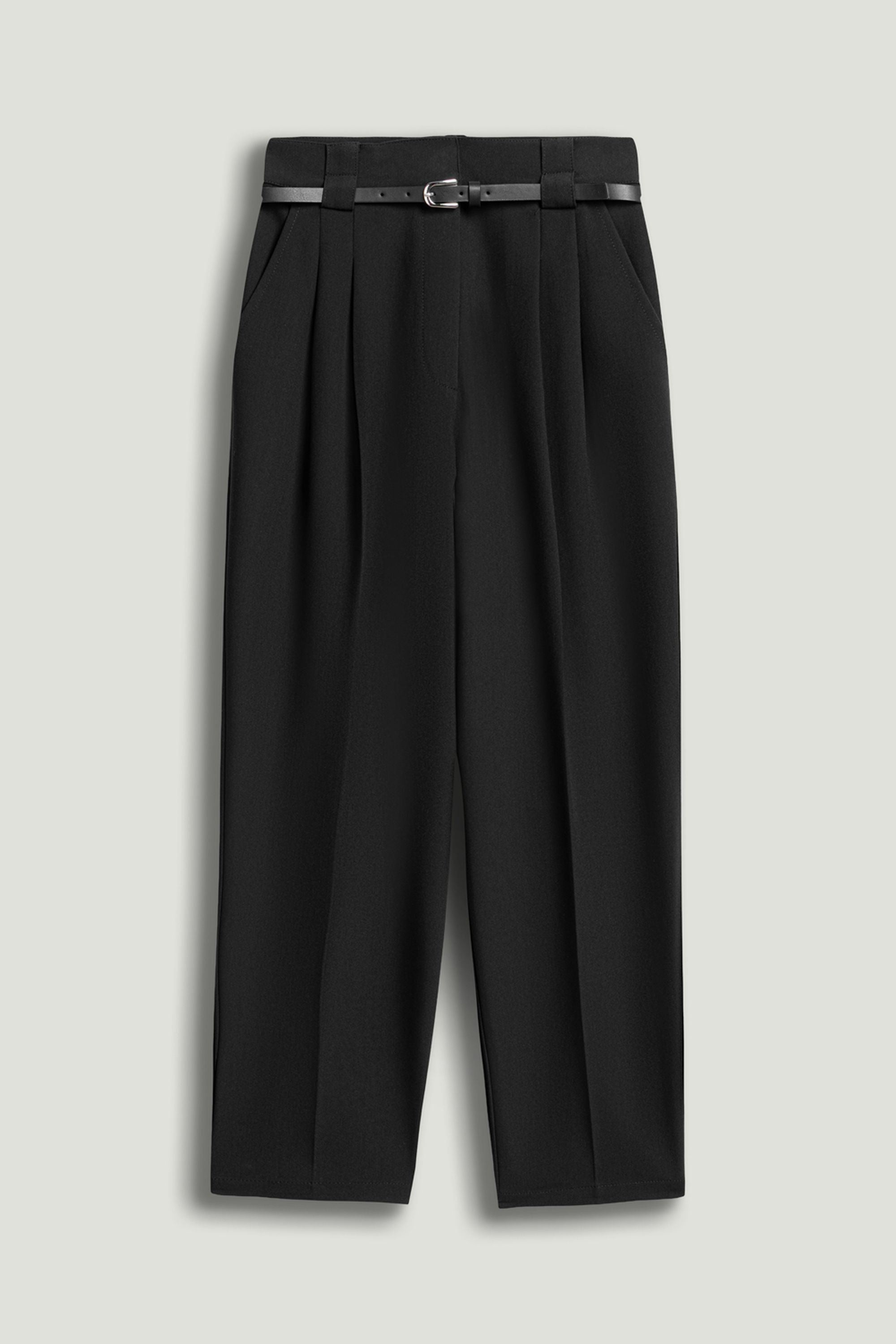 Black Belt Detailed Pants