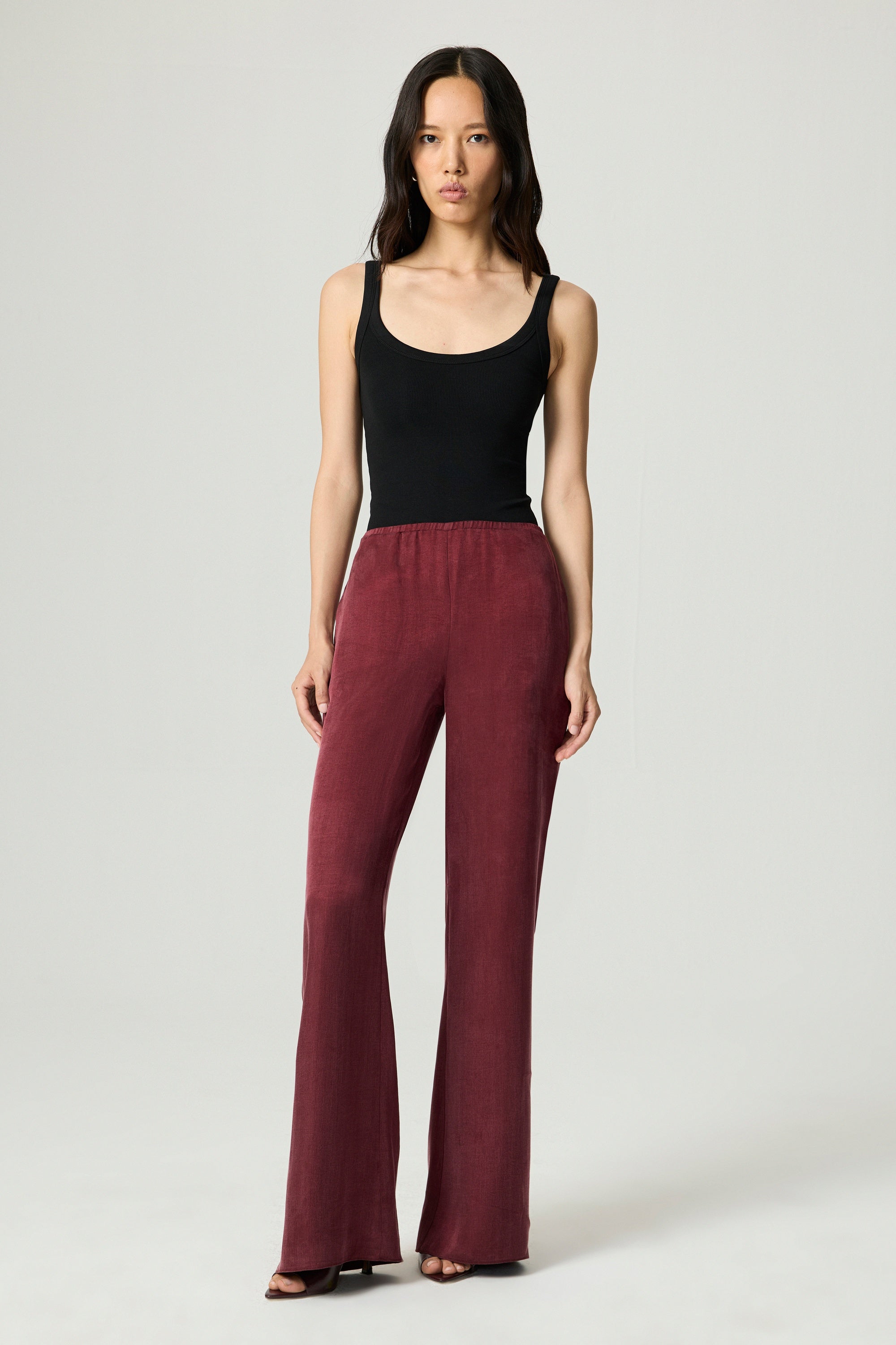 Fluid Tailored Wide-Leg Pants