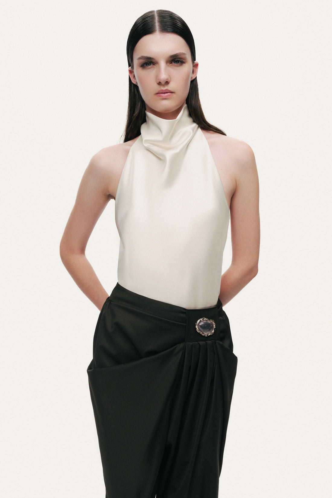 Accessory Detailed Pleated Pants