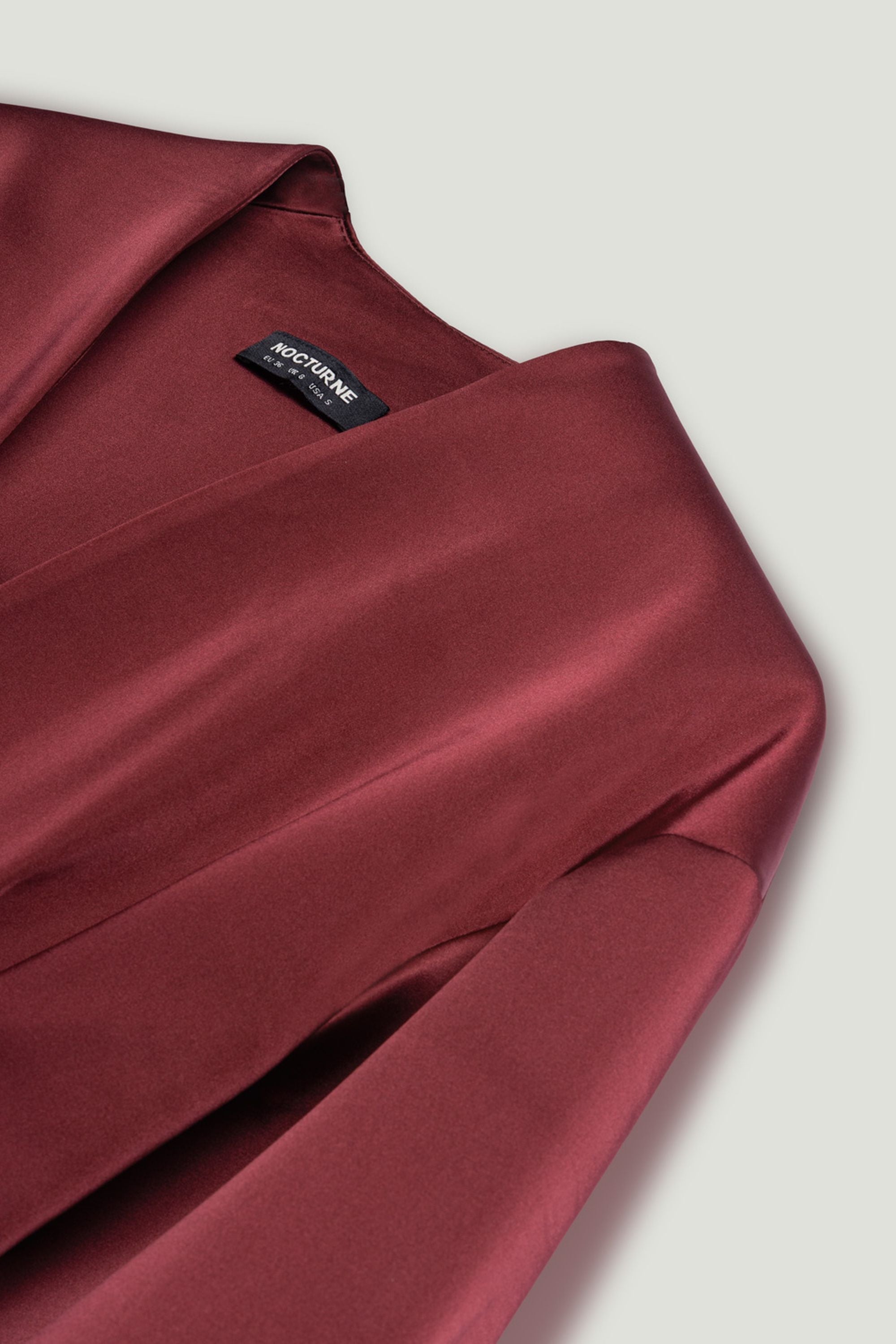 Hook-Closure Cropped Jacket