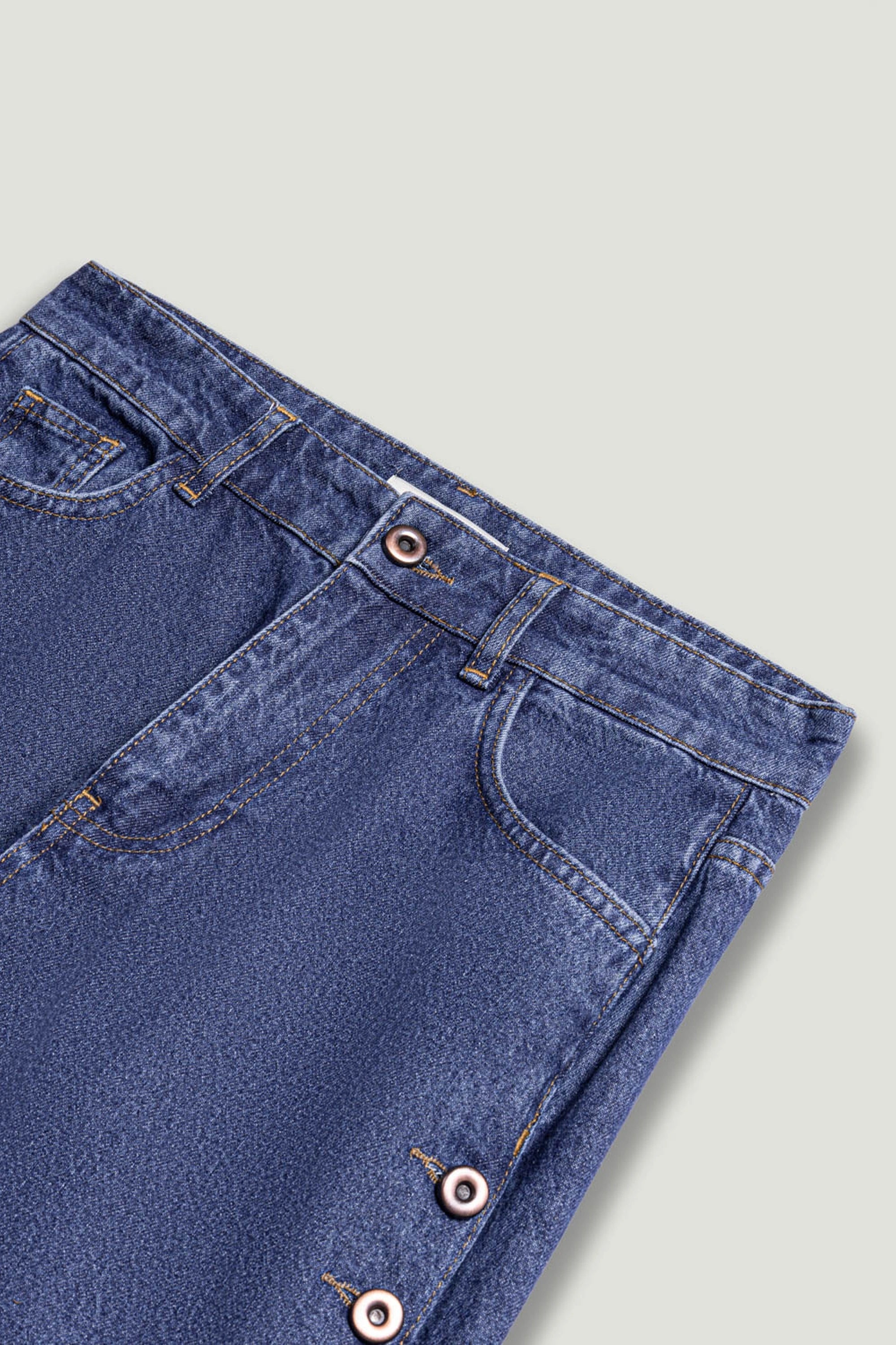 Eyelet Detail Wide-Leg Denim Pants