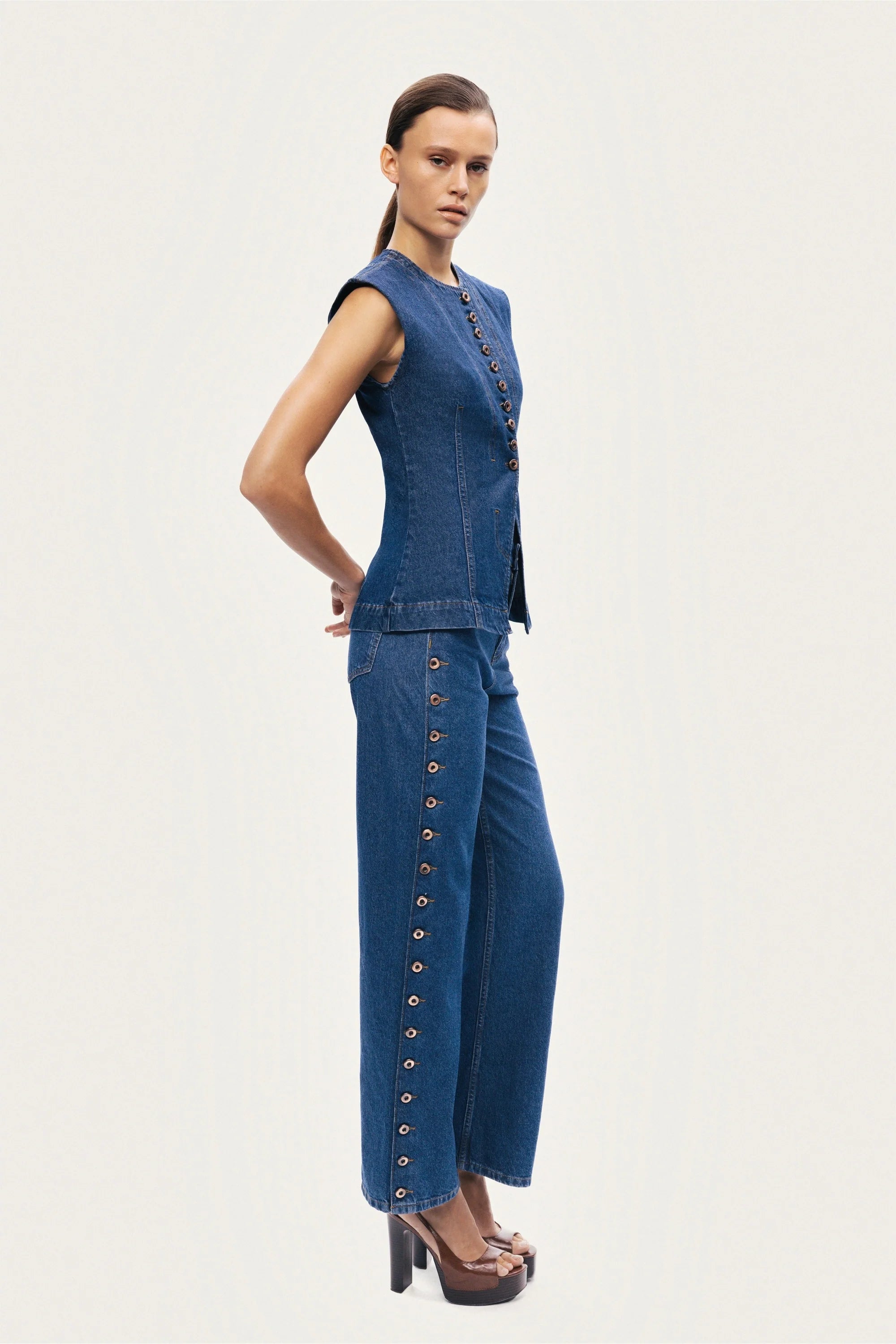 Eyelet Detail Wide-Leg Denim Pants
