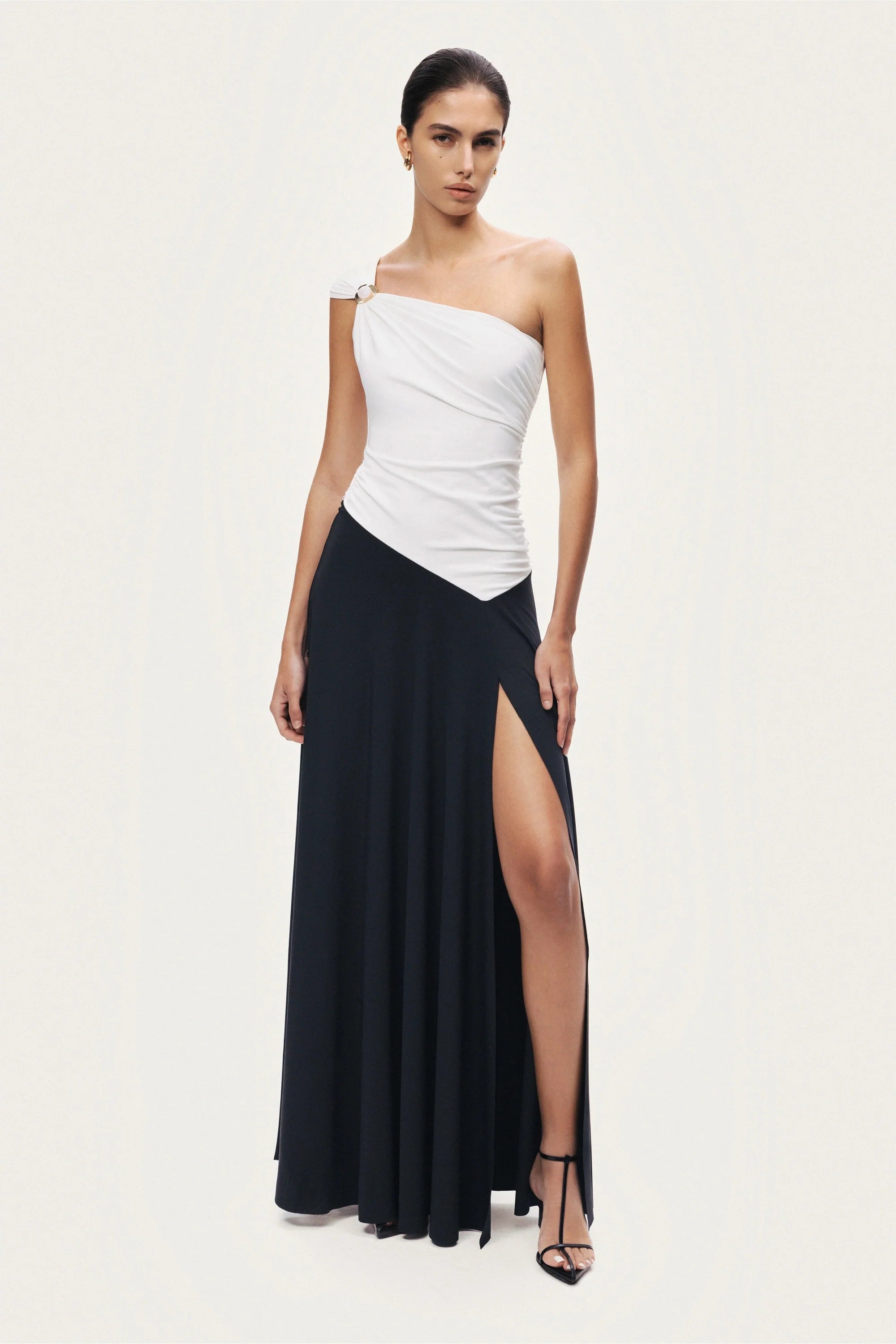 One-Shoulder Contrast Maxi Dress
