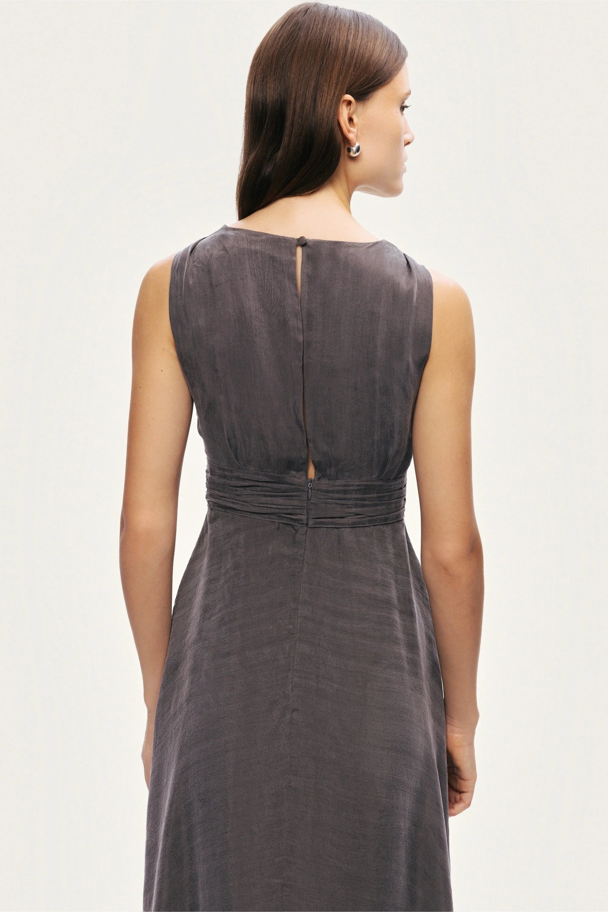 V-Neck Sleeveless Midi Dress