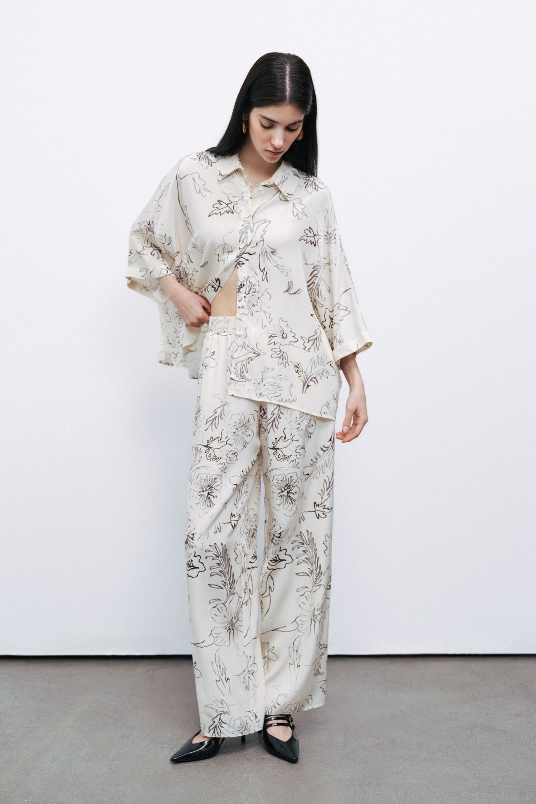 White Floral Flowy Patterned Shirt