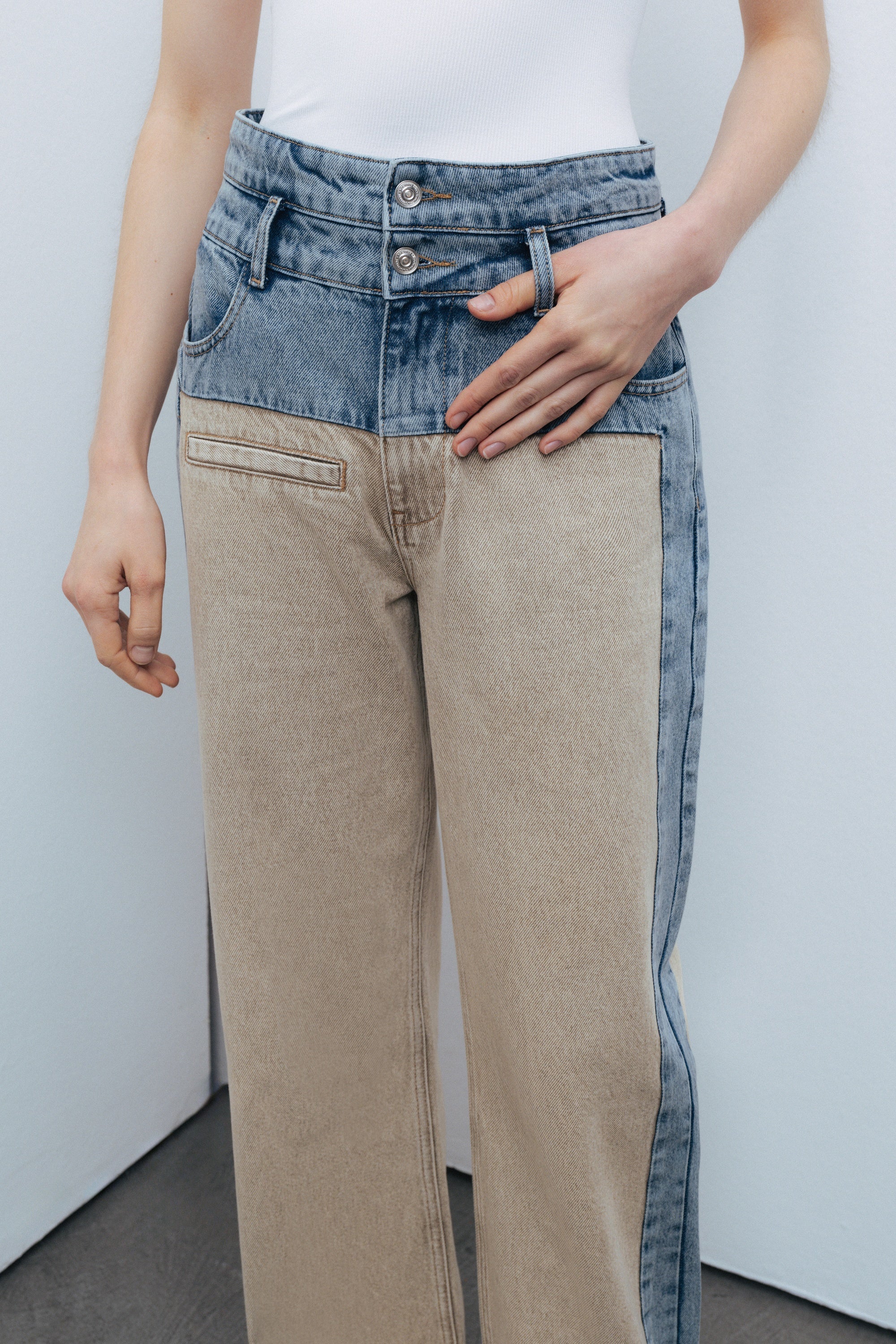 Washed High Waist Jeans