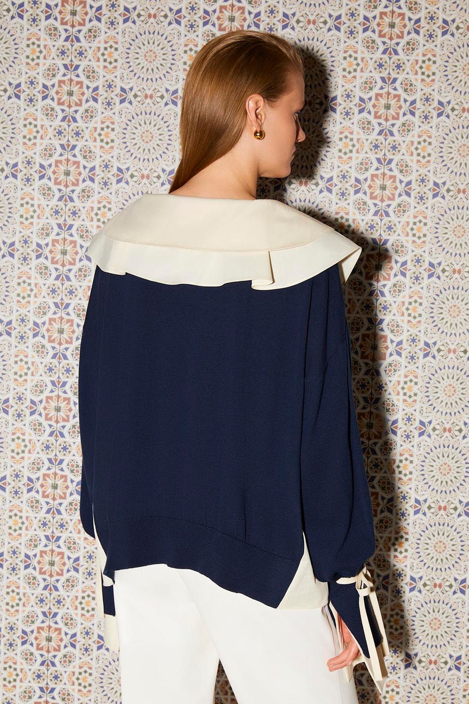 Double Collar Garnished Knitwear