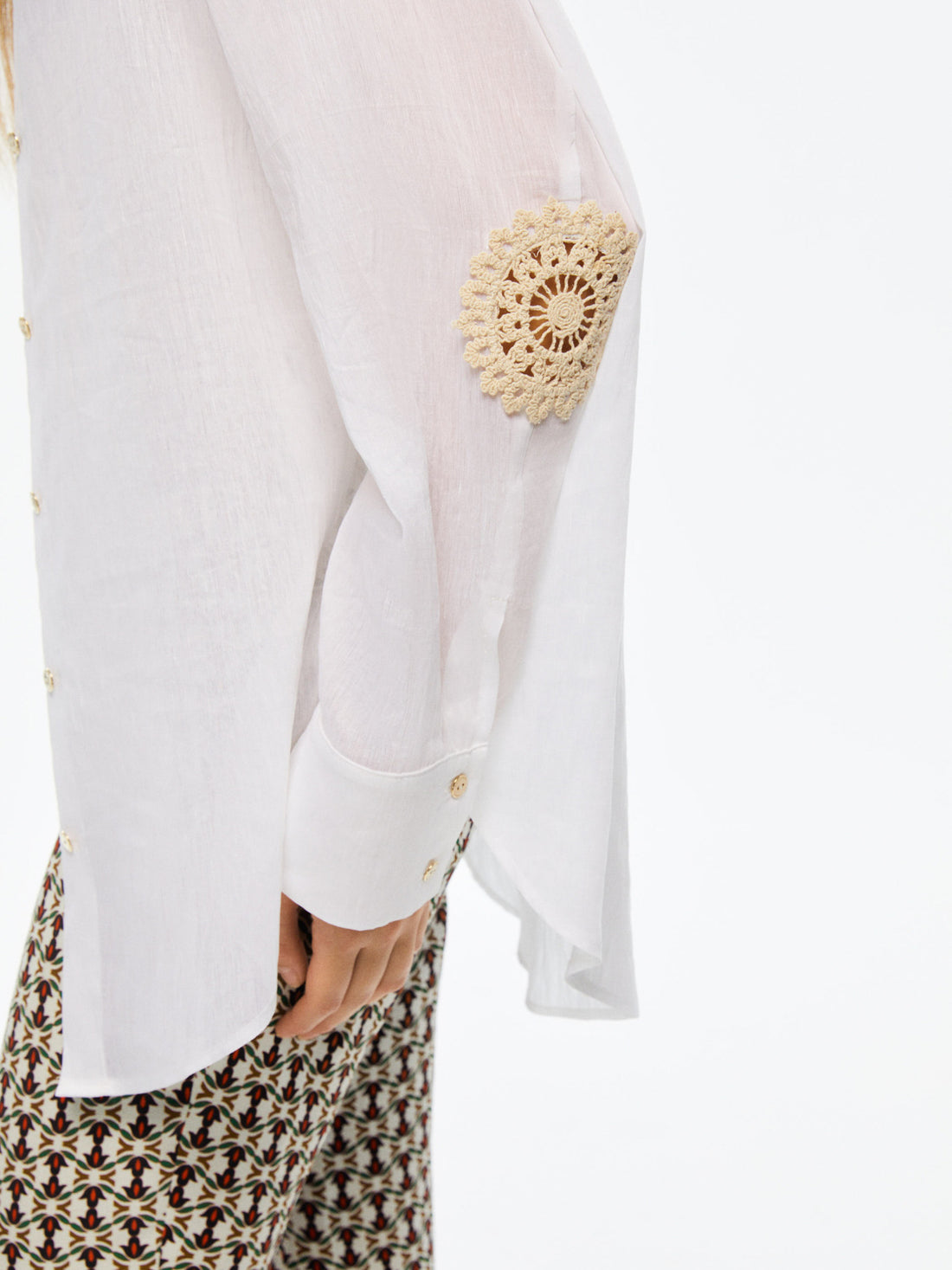 Embroidery Detailed Shirt