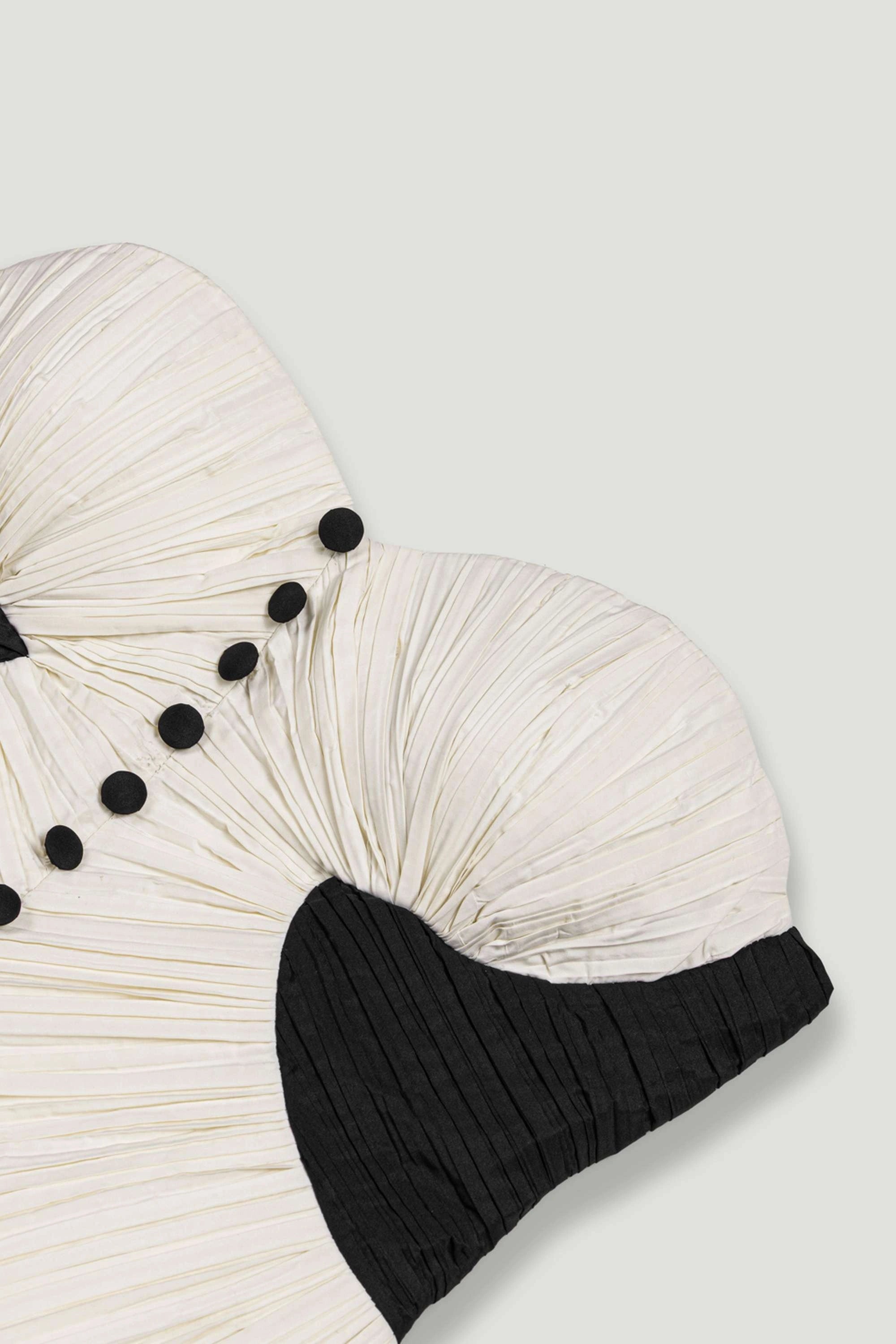 Structured Strapless Contrast Bustier Top