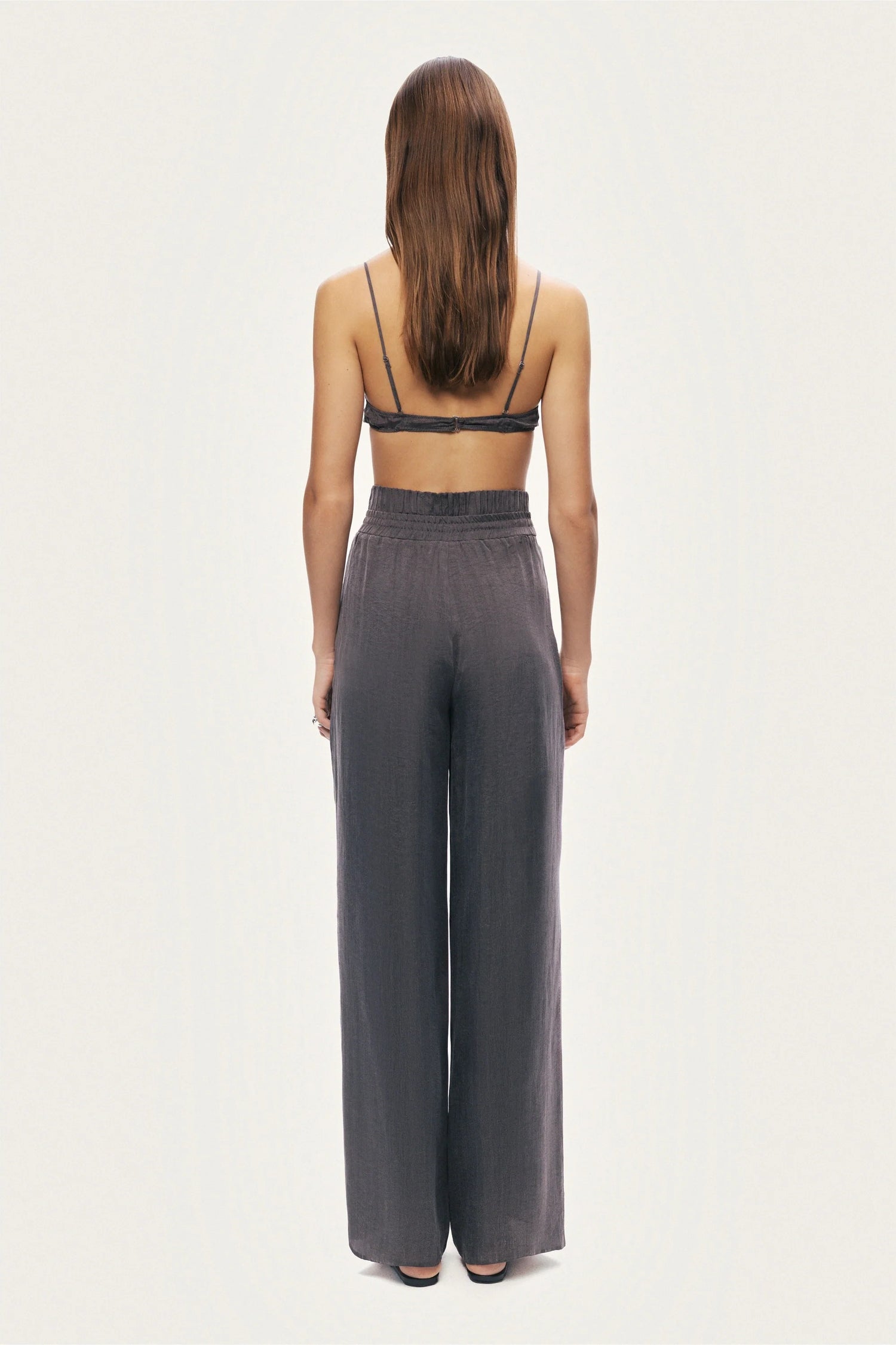 Relaxed Wide-Leg Pants