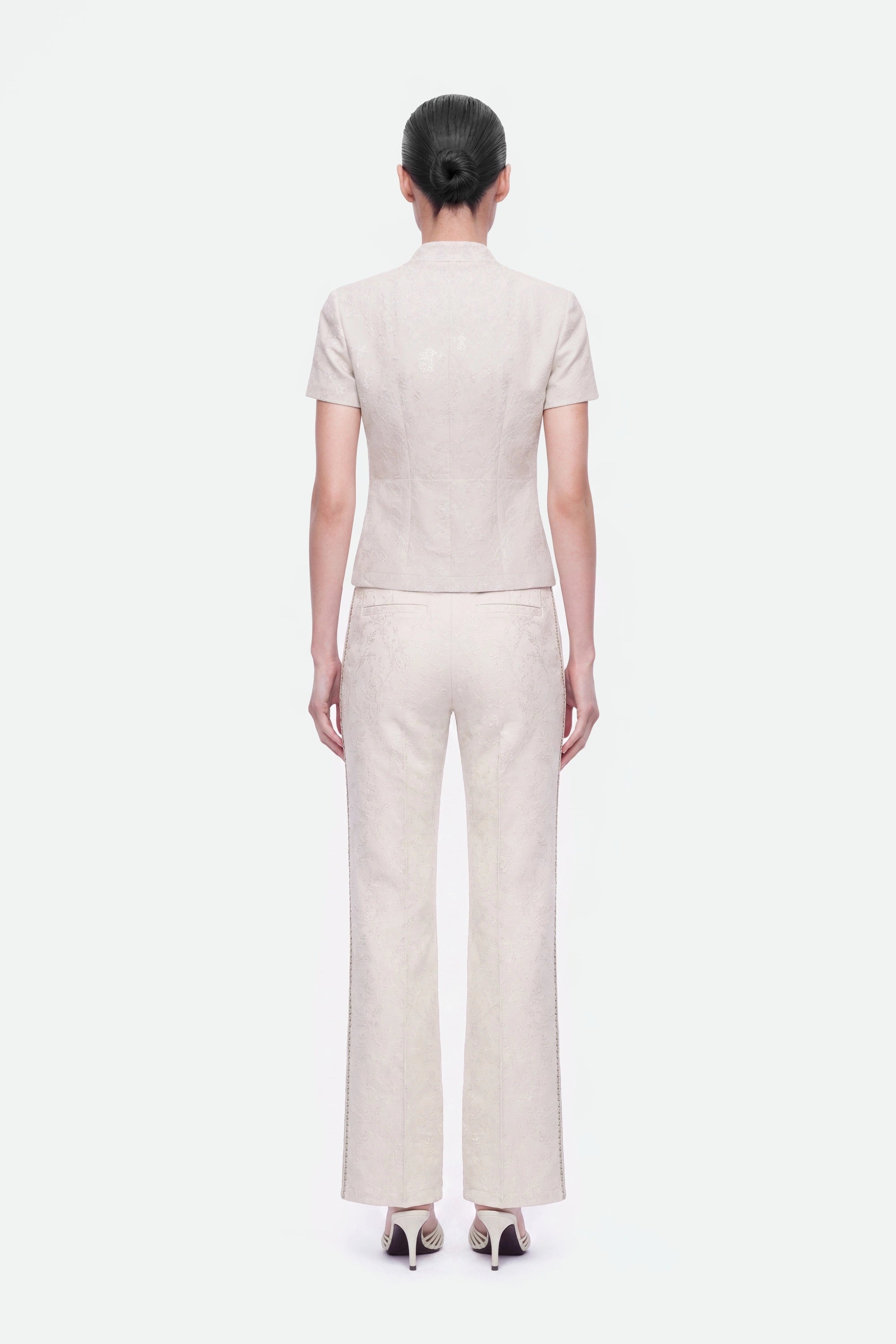 Textured Mid Rise Trousers