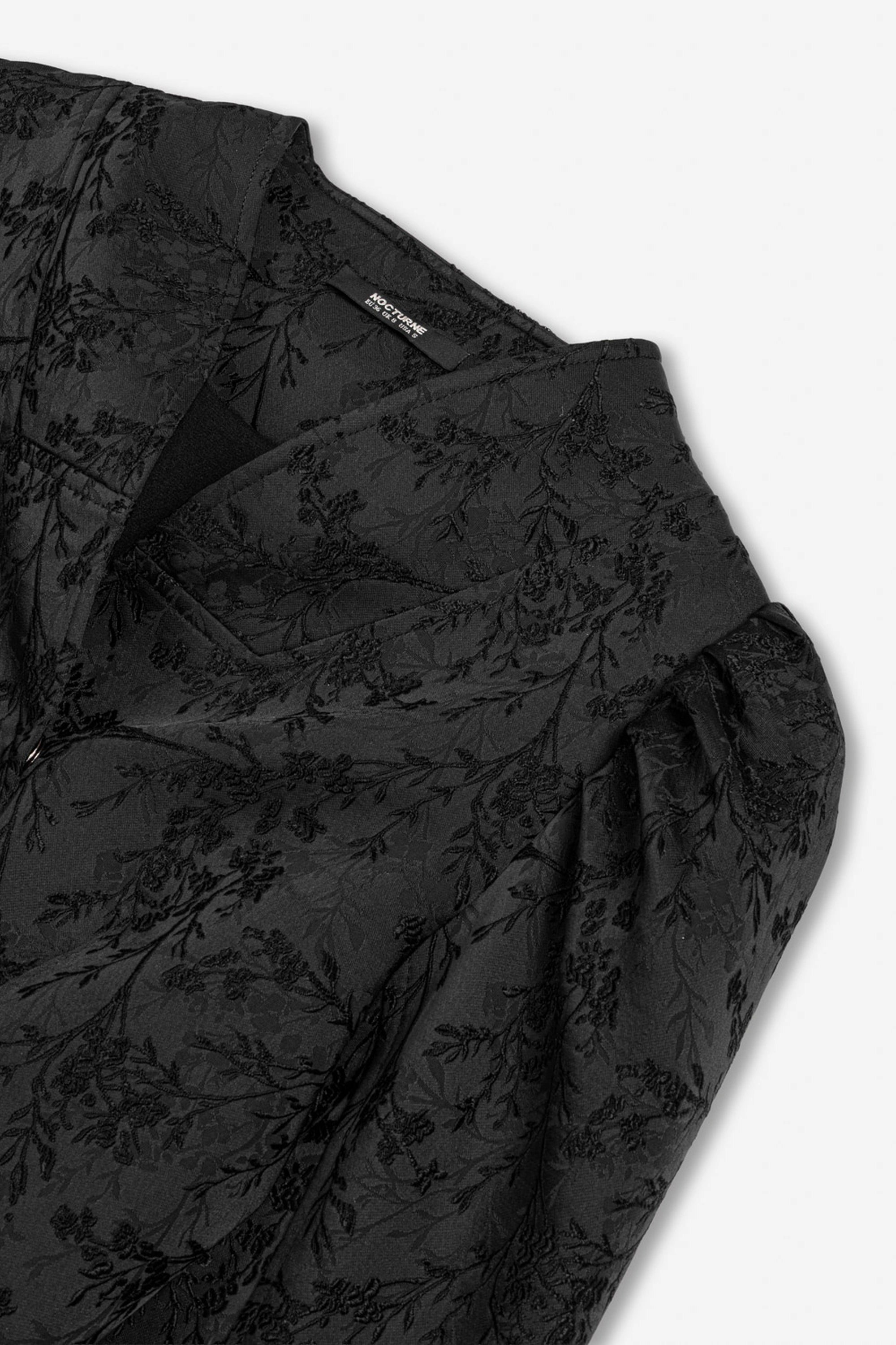Jacquard Balloon Sleeve Wrap Jacket